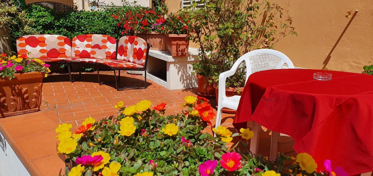 Hotel Giovanna Montecatini Terme Bagian luar foto
