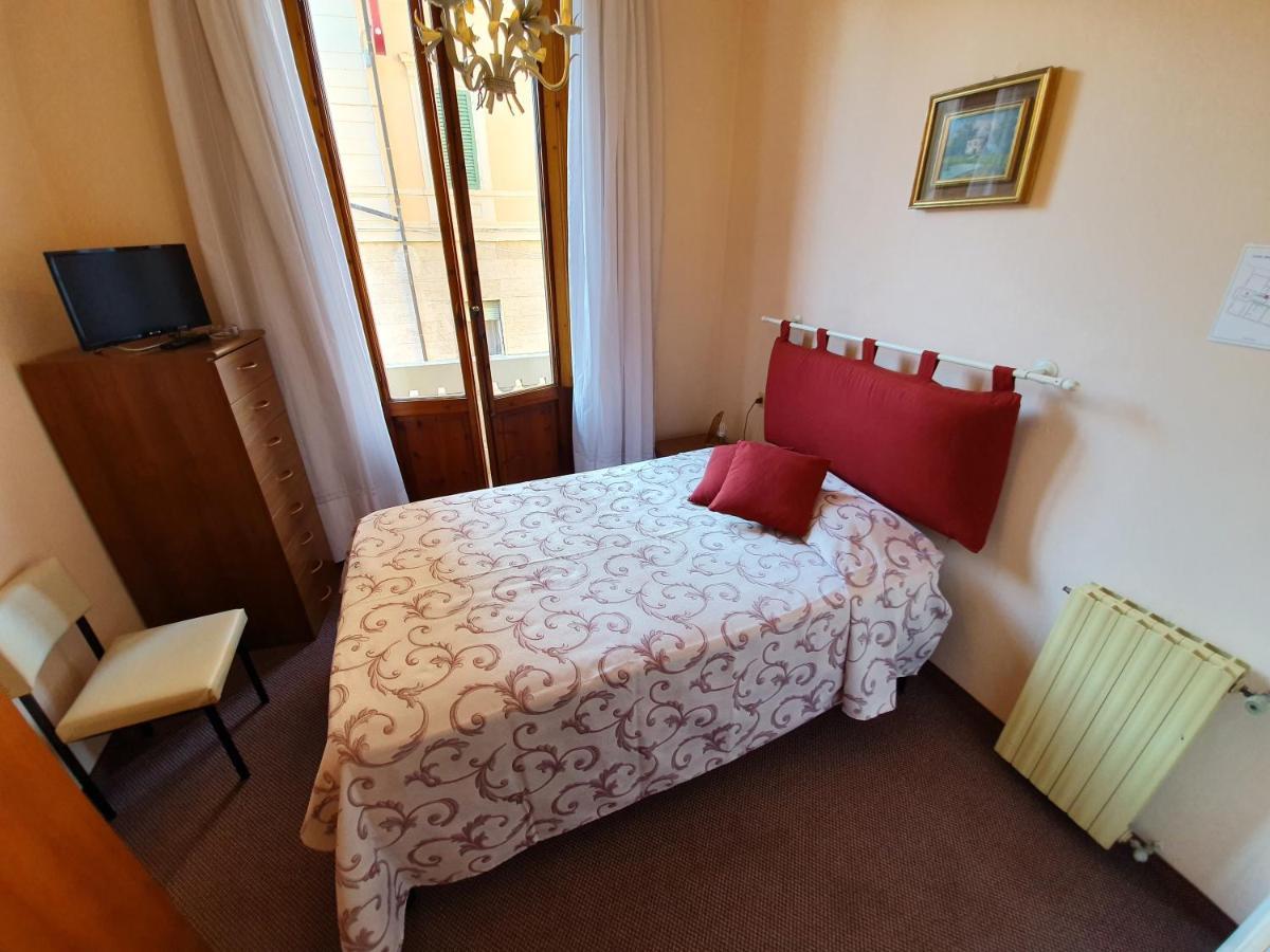 Hotel Giovanna Montecatini Terme Bagian luar foto