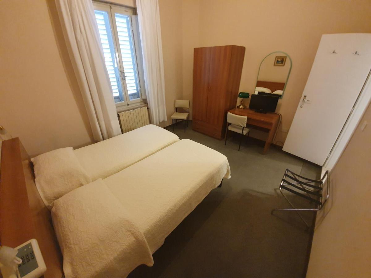 Hotel Giovanna Montecatini Terme Bagian luar foto